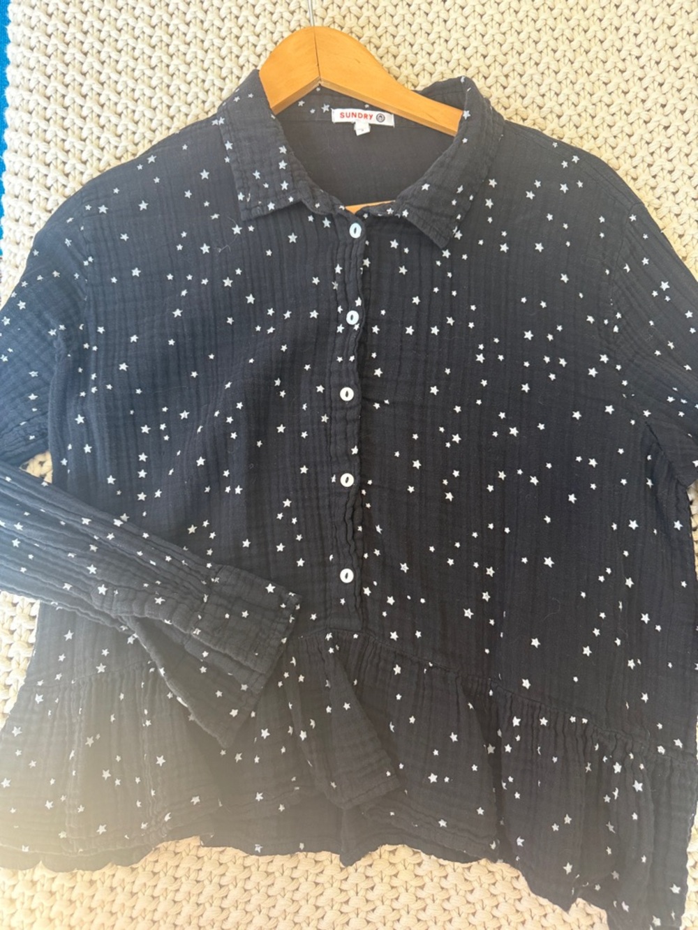 Sundry Black Star-Print Gauze Peplum Top